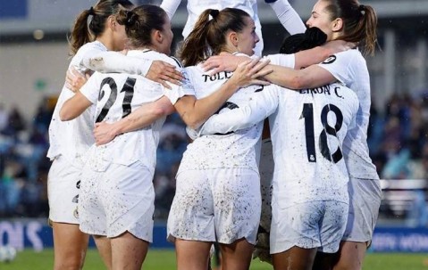 女足欧冠1/4决赛首回合：皇马2-0阿森纳 拜仁0-2里昂