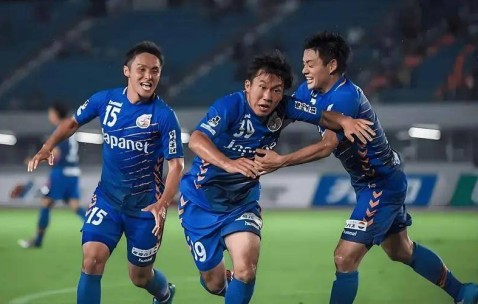 周三009 欧冠 巴黎圣日尔曼VS阿斯顿维拉：比分预测